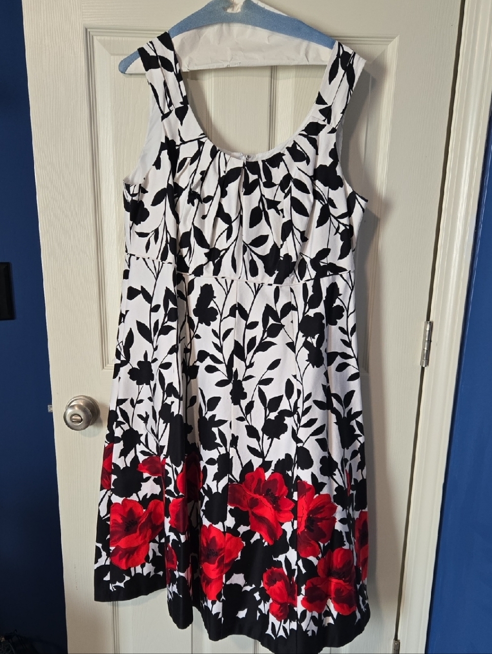 Floral Border Sleeveless Dress in White, Black & Red